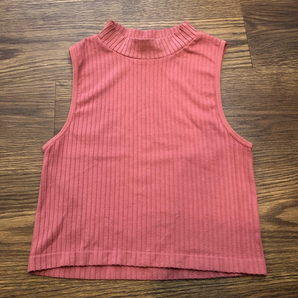 FOREVER 21 crop top
